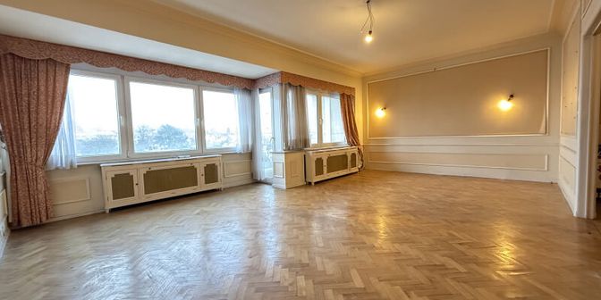 Appartement te koop in 1050 Elsene