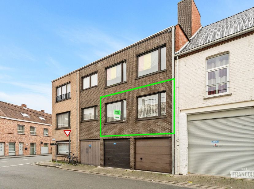 Appartement te koop in Hoogleedsesteenweg 65 bus 5,
                    8800 Roeselare