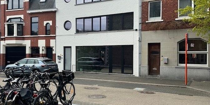 Bien professionnel à louer à Guido Gezellestraat 3, 3500 Hasselt