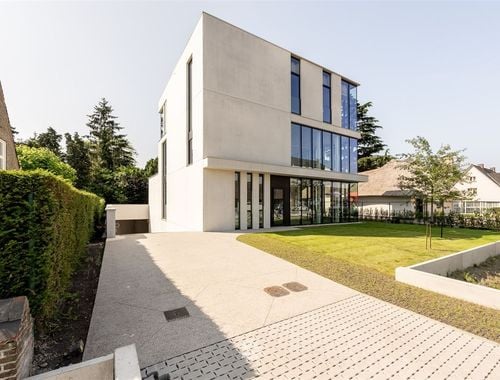                                         Burelencomplex te koop in Gent, € 3.150.000
