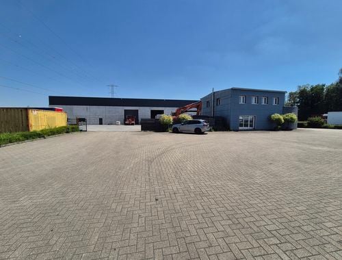                                         Bedrijfsgebouw te koop in Bree, € 3.500.000
