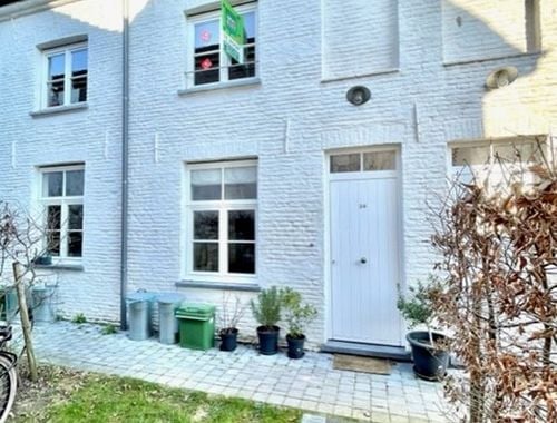                                         Woning te huur in Gent, € 800
