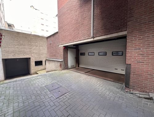                                         Garage à vendre à Genk, € 20.500
