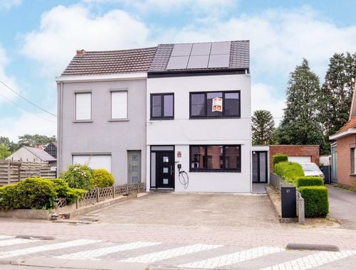                                         Eengezinswoning te koop in Grobbendonk, € 395.000
