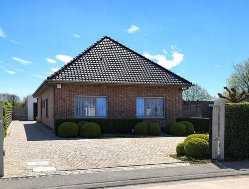                                         Villa te koop in Oosterzele, € 599.000
