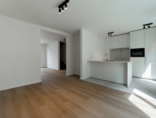                                         Duplex te huur in Brussel, € 1.950
