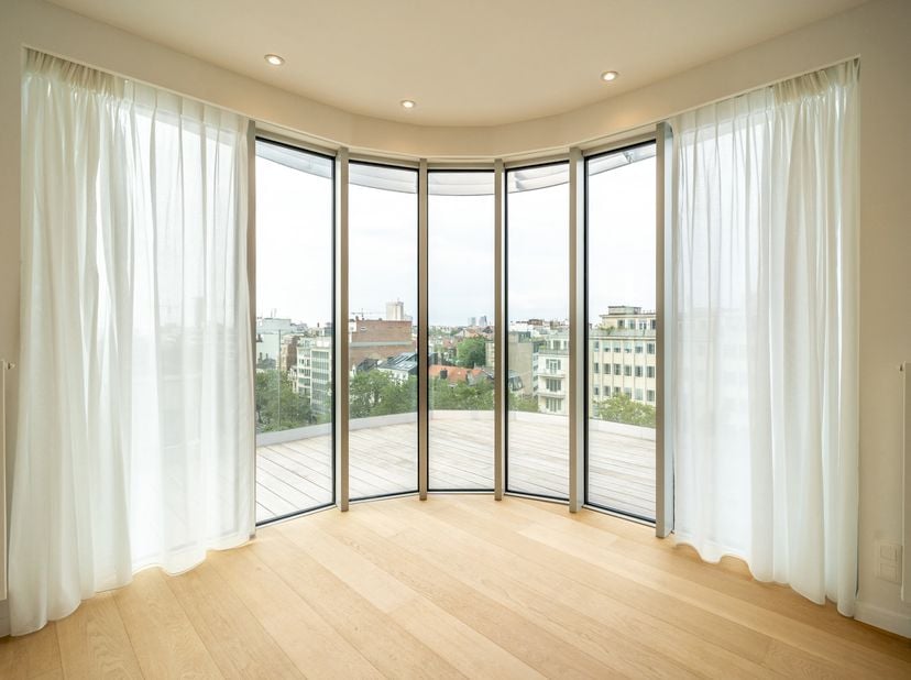 Appartement te huur in Avenue Louise 167,
                    1050 Elsene
