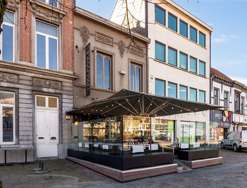                                         Appartementsgebouw te koop in Beveren-Waas, € 699.000
