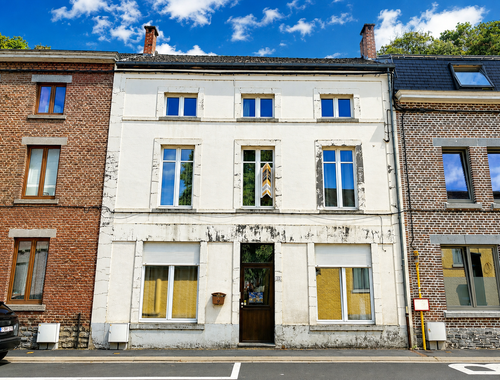                                         Woning te koop in Dinant, € 165.000
