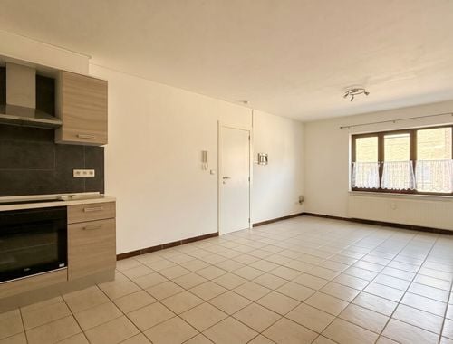                                         Appartement te koop in Mont-sur-Marchienne, € 98.000
