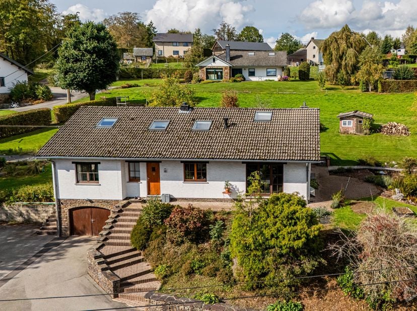Huis te koop in Route de la Baraque Michel 13,
                    4960 Wywertz