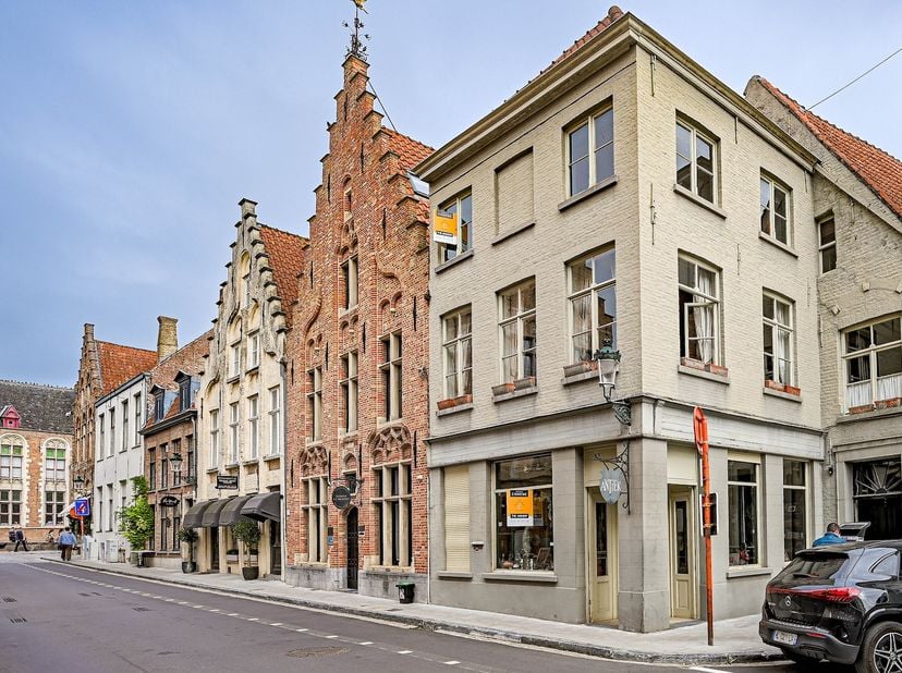 Maison à vendre à Eekhoutstraat 7,
                    8000 Brugge