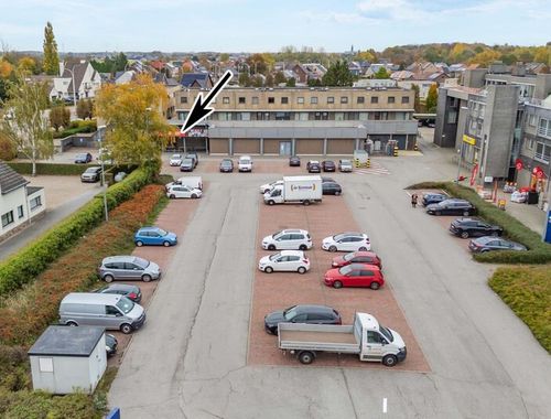                                         Handelszaak te huur in Dilsen-Stokkem, € 10.000
