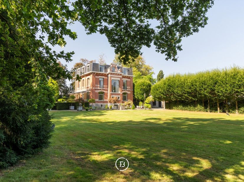 Huis te koop in ,
                    1700 Dilbeek