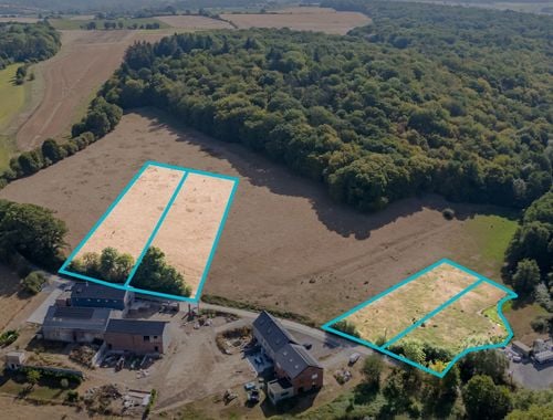                                         Grond te koop in Walcourt, € 90.000
