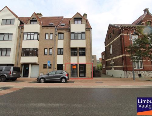                                         Bureaux à vendre à Maaseik, € 105.000
