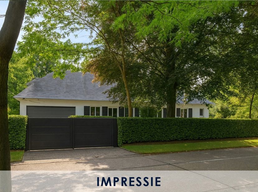 Huis te koop in Van Gamerenlei 7,
                    2930 Brasschaat