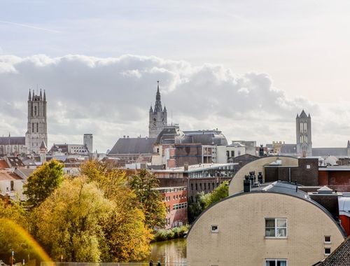                                        Appartement te huur in Gent, € 1.950
