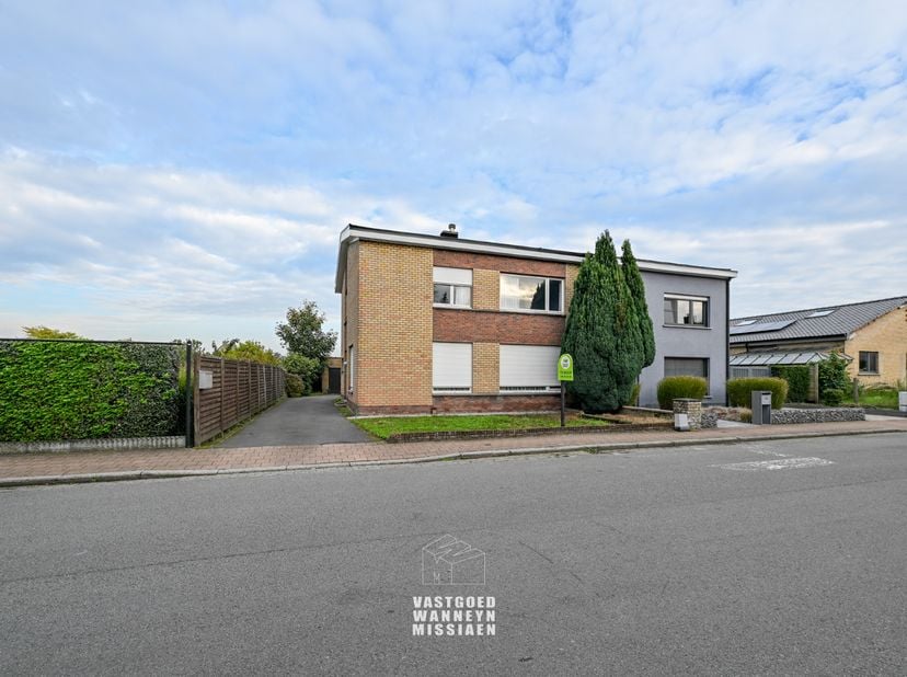 Huis te koop in Waterstraat 56,
                    8730 Beernem
