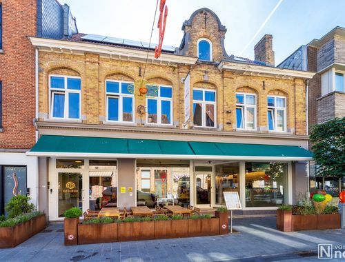                                         Usage mixte à vendre à Nieuwpoort, € 1.350.000

