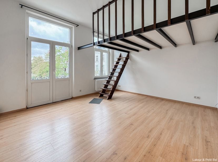 Appartement te huur in ,
                    1050 Elsene