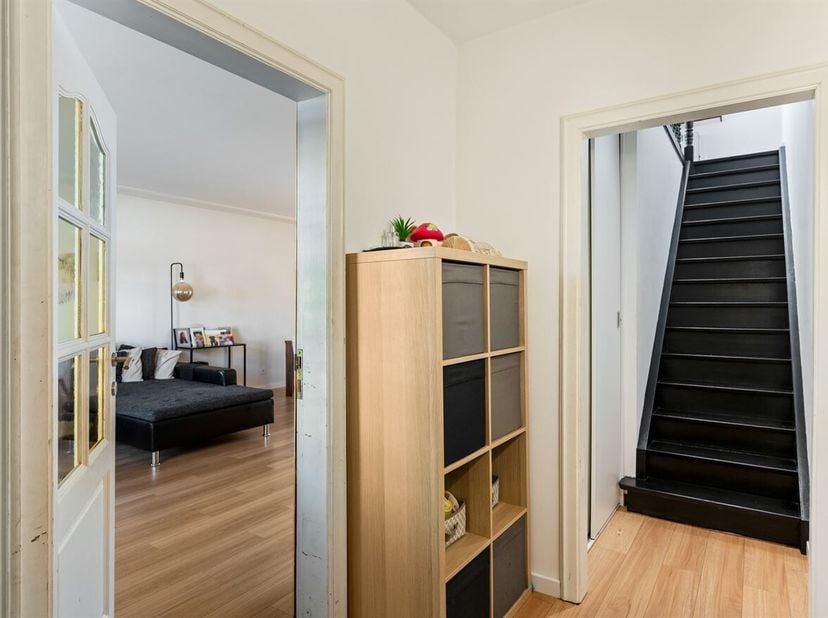 Te renoveren woning met 3 slpks en tuin!<br />
Deze charmante te renoveren woning bevindt zich in het hart van Koningshooikt en is ideaal voor gezinne