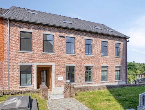                                         Appartement à louer à Holsbeek, € 945
