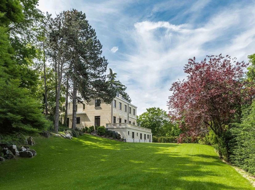Huis te koop in ,
                    1190 Vorst