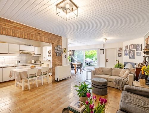                                         Maison à vendre à Eeklo, € 288.000
