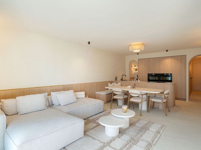 Appartement te koop in Dumortierlaan 117,
                    8300 Knokke