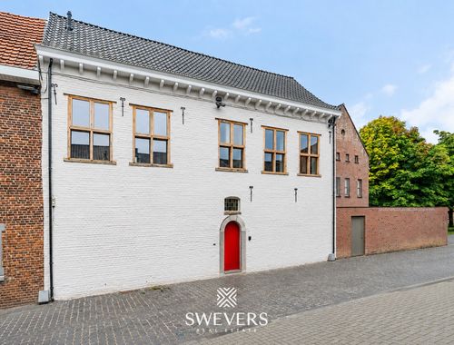                                         Maison à vendre à Sint-Truiden, € 498.000
