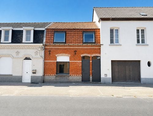                                         Maison à louer à Zomergem, € 800
