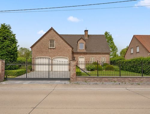                                         Woning te koop in Bunsbeek, € 469.000
