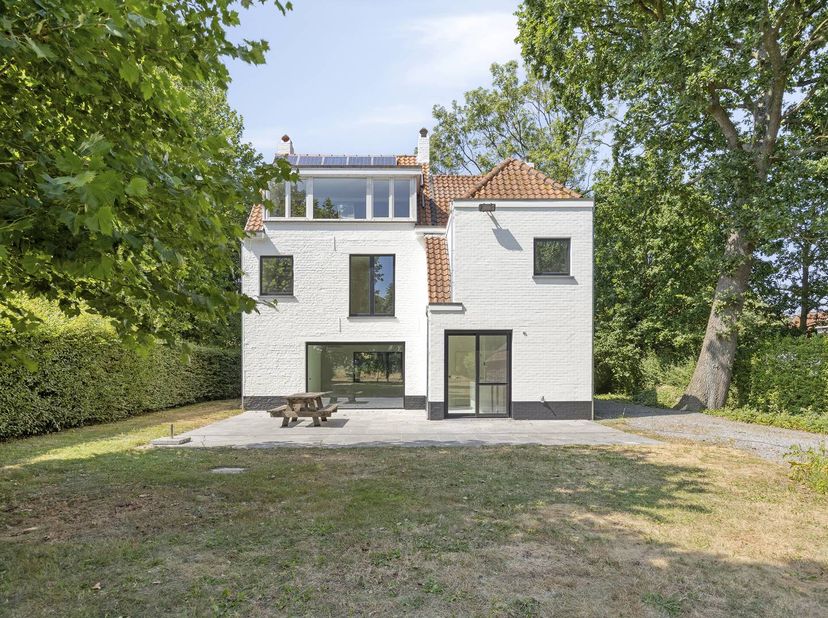 Huis te huur in Vierscharestraat 31,
                    8340 Damme