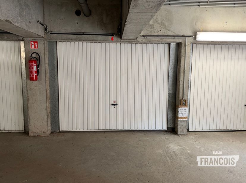Garage te koop in Goudfazantlaan 11,
                    8420 Klemskerke