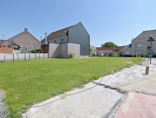                                         Bouwgrond te koop in Baaigem, € 110.000
