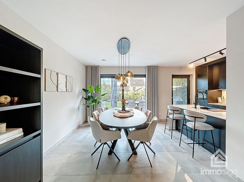 PLUSPUNTEN:&amp;nbsp;<br />
+ perceeloppervlakte: 302 m²<br />
+ bewoonbare oppervlakte: 148 m²<br />
+ 3 slaapkamers (waarvan nu één dressing)<br />
+ ve