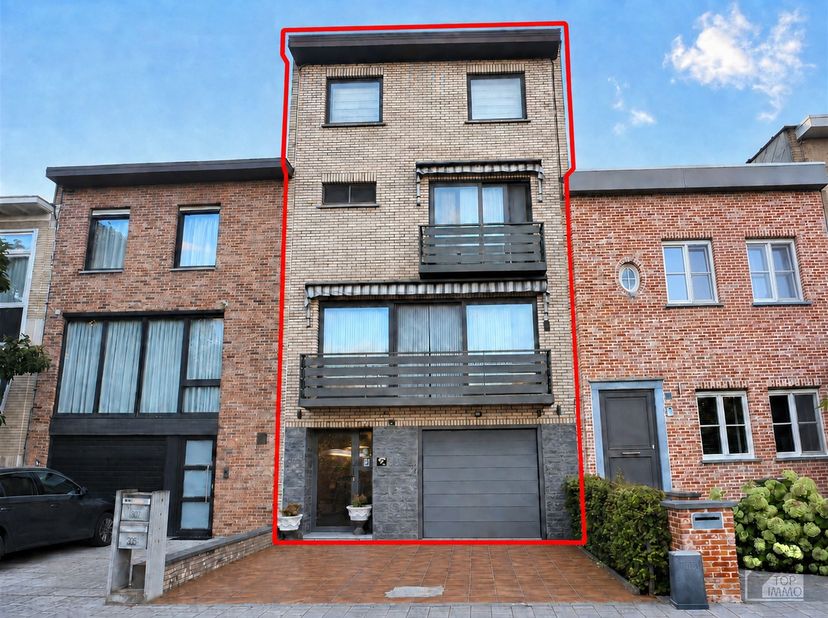 Huis te koop in Schotensesteenweg 307,
                    2100 Deurne