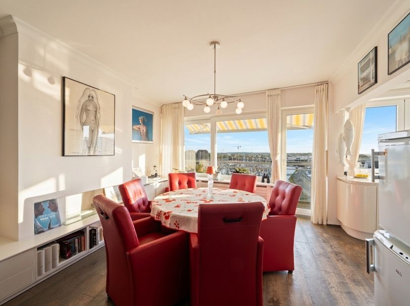Appartement te koop
                    in 8370 Blankenberge