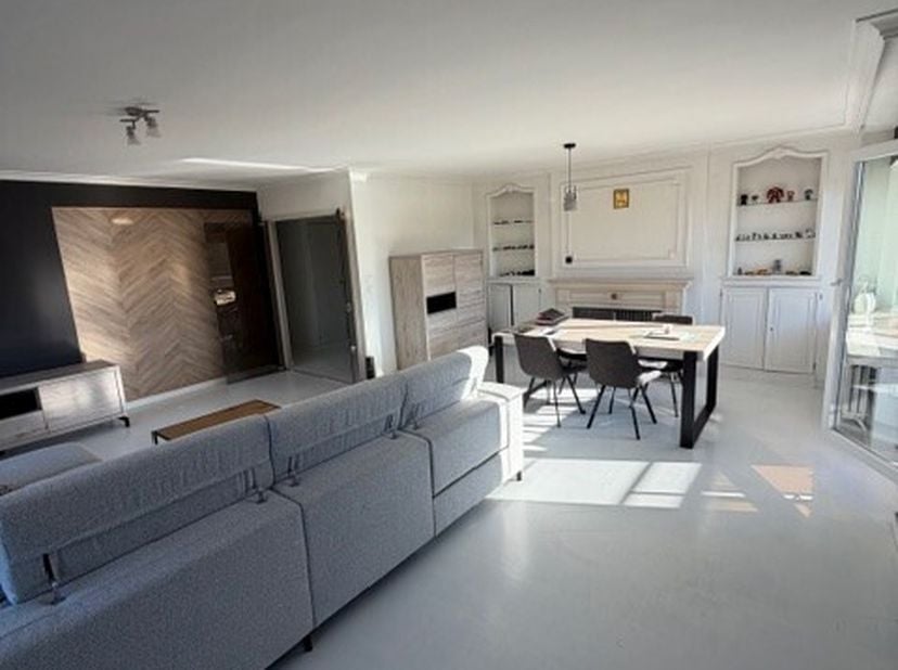 Appartement à vendre
                    à 9100 Sint-Niklaas