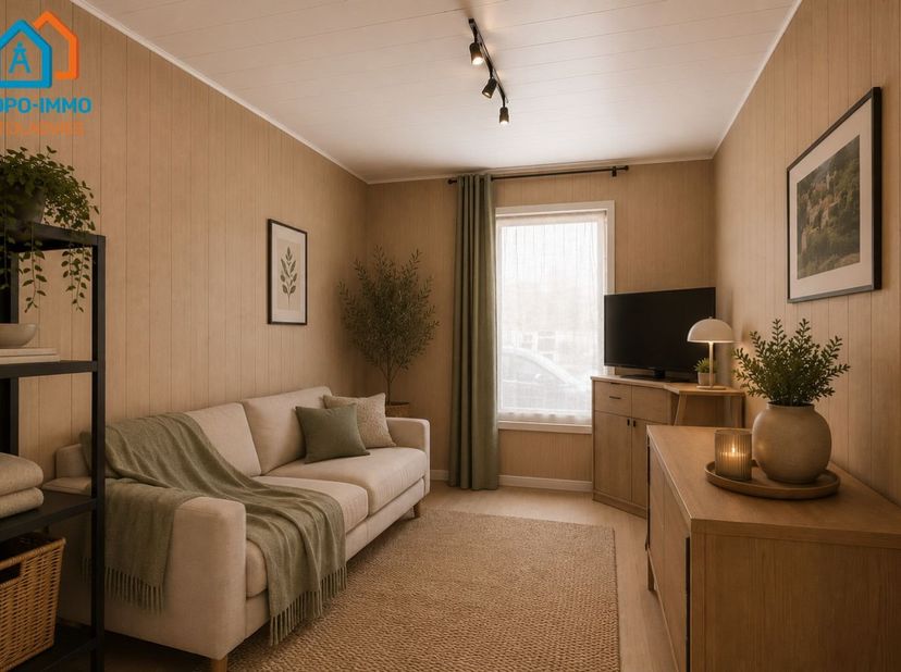 Pour plus d'informations ou pour une visite, appelez le 053 59 49 31 - Cette maison mitoyenne semi-ouverte, à rénover, bénéficie d'un emplacement cent