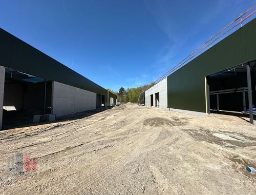                                         Bedrijfsgebouw te koop in Waregem, € 488.500
