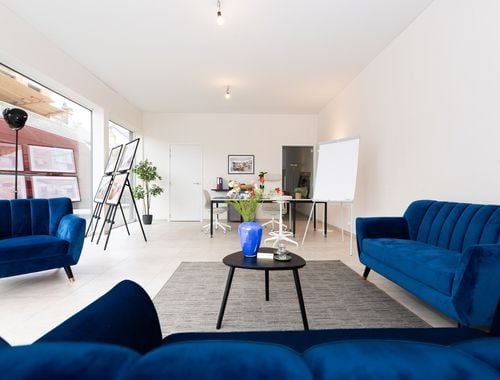                                         Bâtiment commercial à vendre à Oostende, € 175.000
