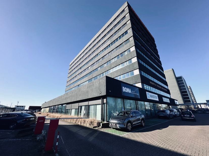 Bien professionnel à louer
                    à 2030 Antwerpen