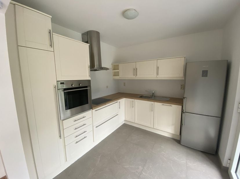 Appartement à louer
                    à 3511 Kuringen