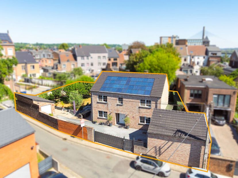 Huis te koop in Rue Léonard Jelotte, 21,
                    4040 Herstal