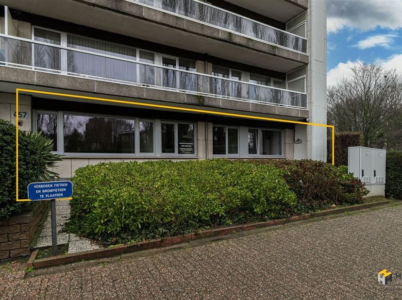 Instapklaar appartement (95 m²) met 3 slaapkamers in Borgerhout.<br />
Op de grens van Borgerhout en Deurne, recht tegenover het Rivierenhof, bevindt