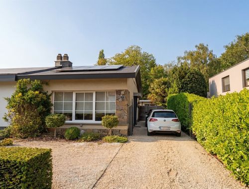                                         Maison à vendre à Sint-Pauwels, € 375.000

