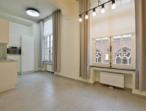                                         Appartement à louer à Dendermonde, € 995
