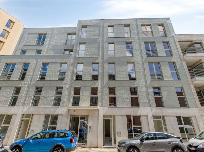 Centraal gelegen appartement met 1 slaapkamer en terras te huur!<br />
Ligging: Dit energiezuinige appartement bevindt zich in Residentie John Martin